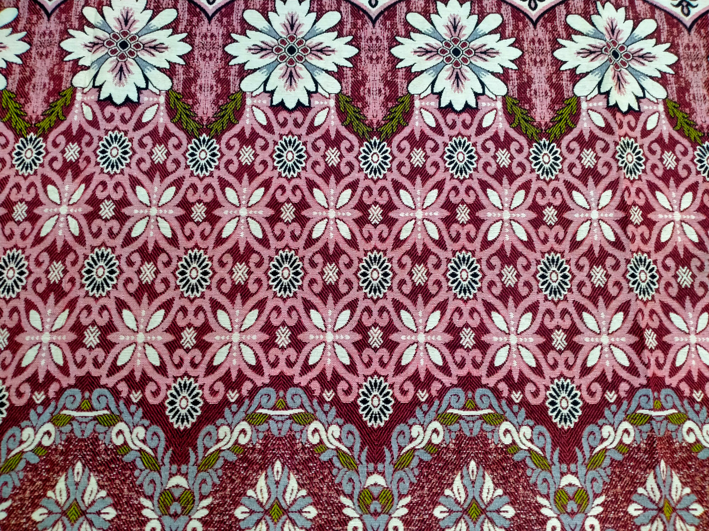 Traditional Multani Jazem – 9x12 Ft – Floral Medallion Classic
