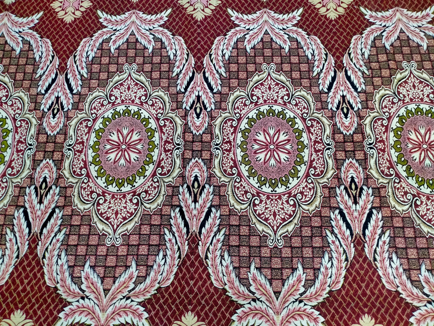 Traditional Multani Jazem – 9x11.5 Ft – Elegant Floral Classic