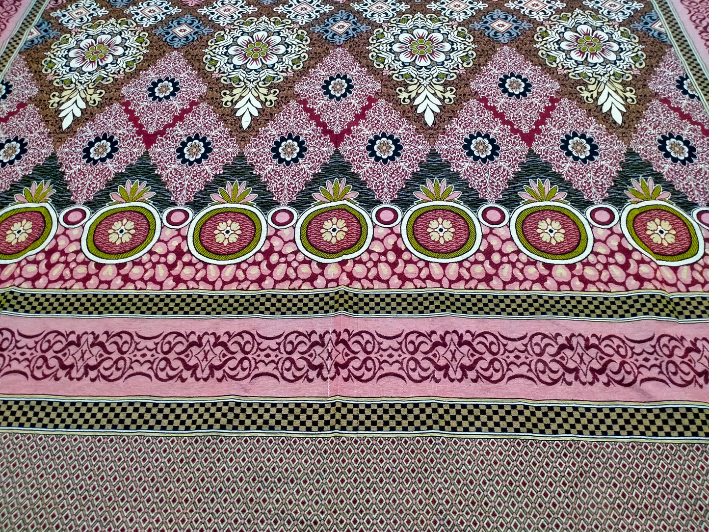 Traditional Multani Jazem – 9x11.5 Ft – Heritage Floral Classic