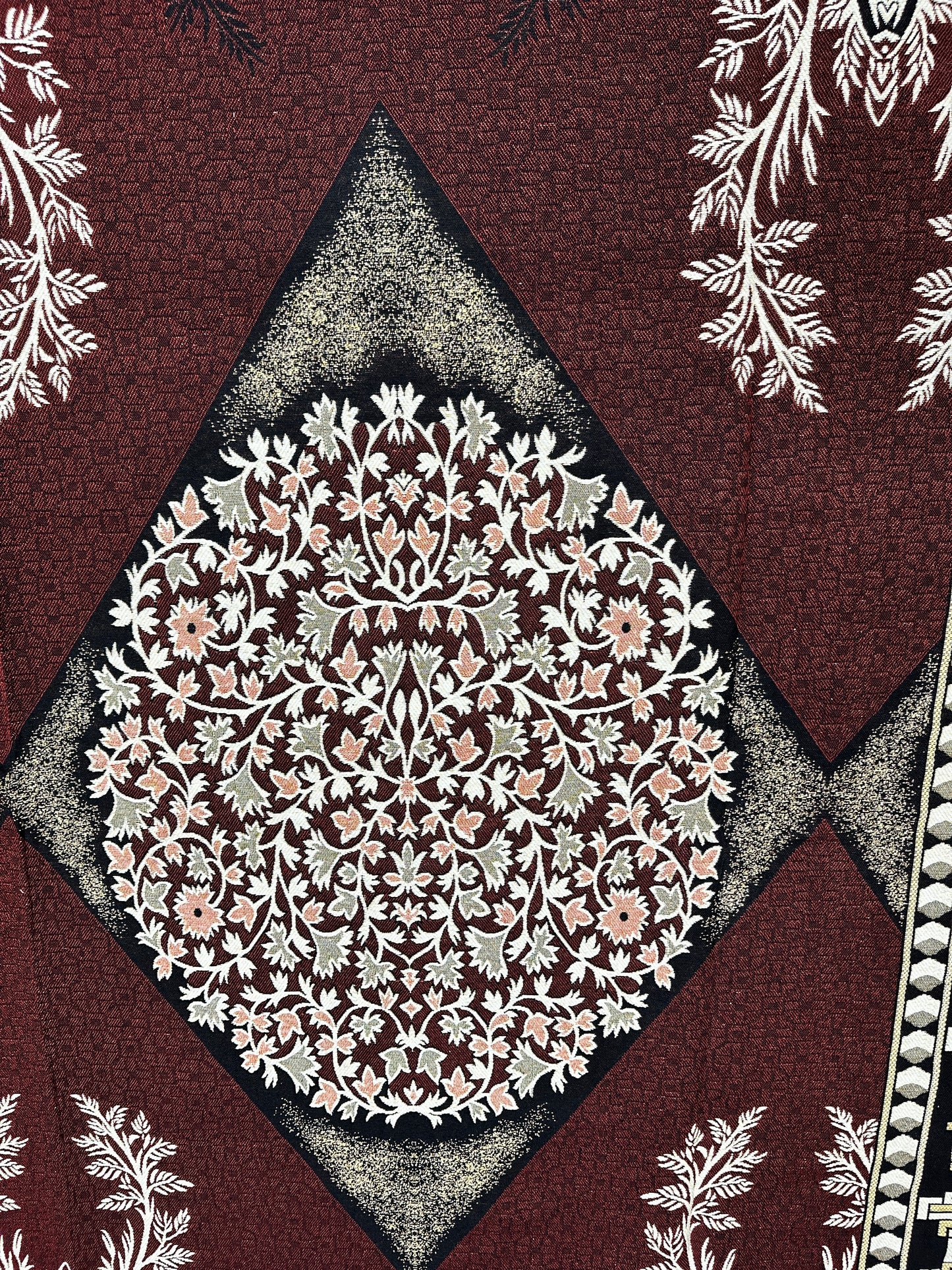 Traditional Multani Jazem – 9x11 Ft –Diamond Medallion Classic FT