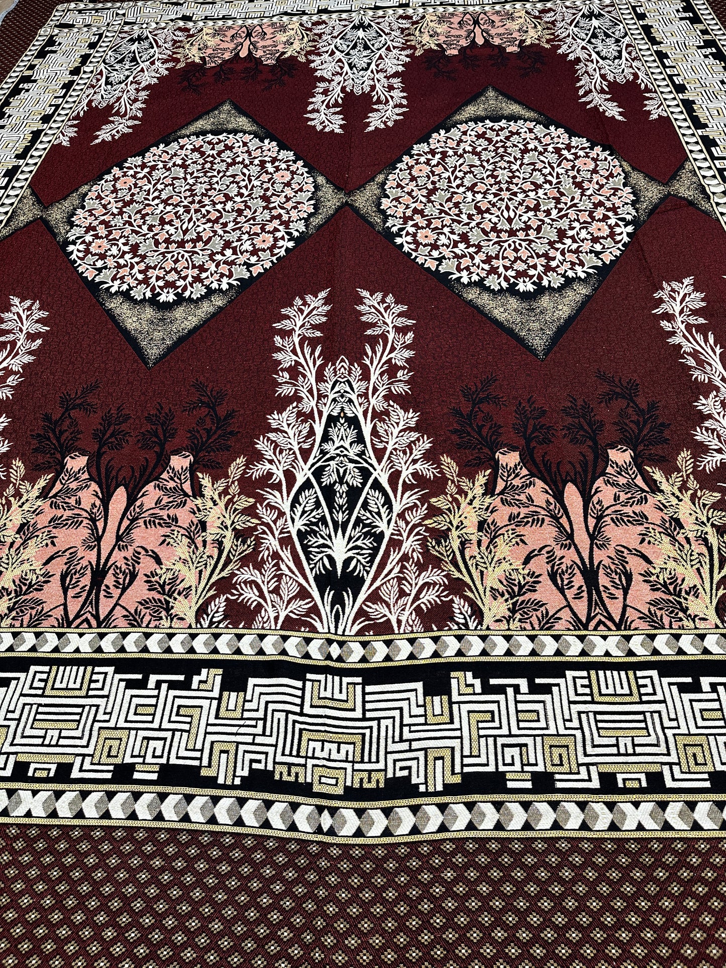 Traditional Multani Jazem – 9x11 Ft –Diamond Medallion Classic FT