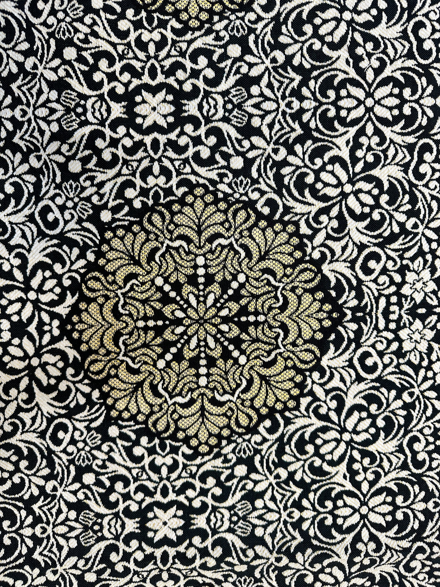 Classic Emerald Green Multani Bedsheet – Central Mehrab Pattern