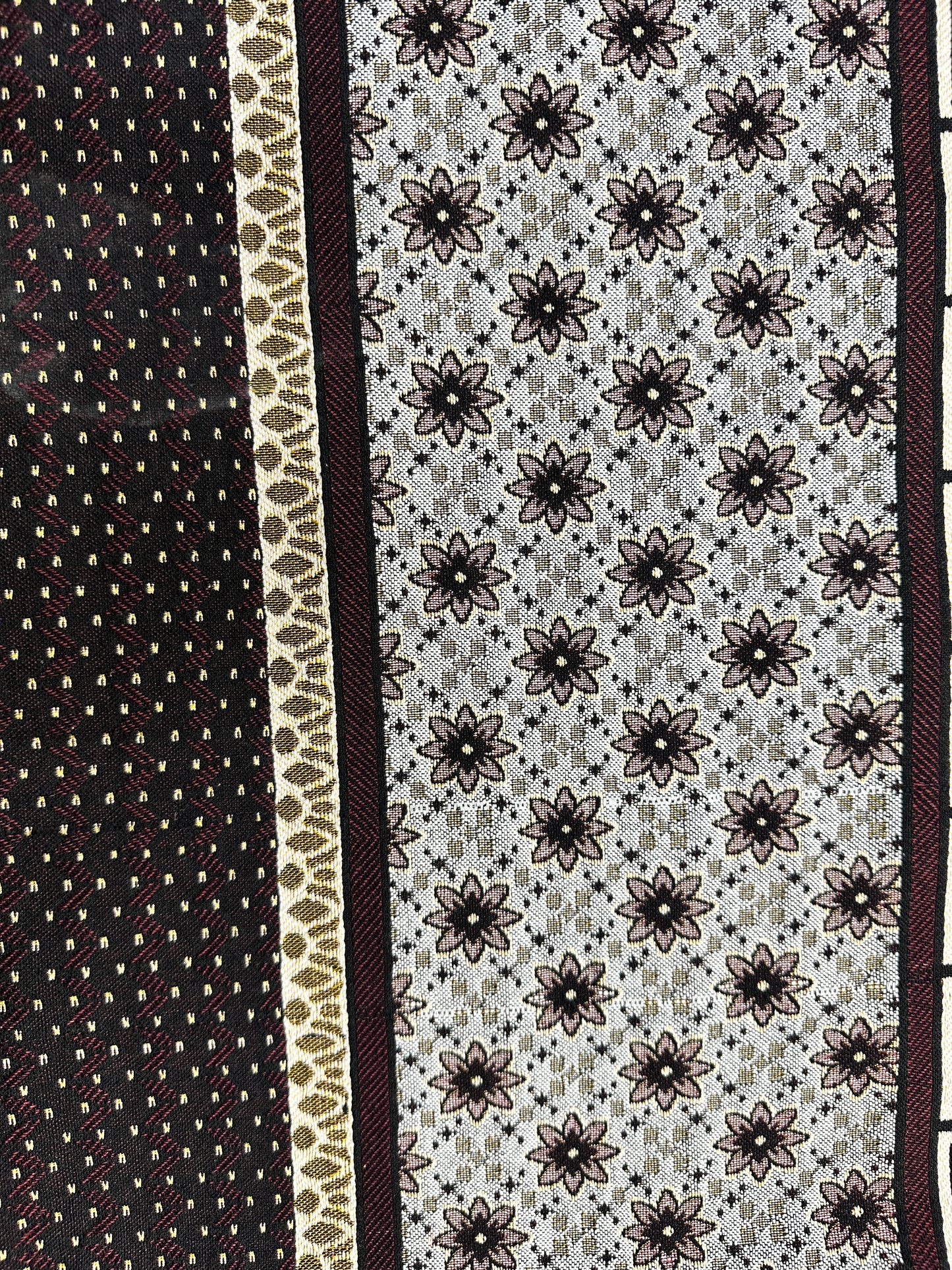 Classic Maroon Multani Bedsheet – Central Stripe Pattern