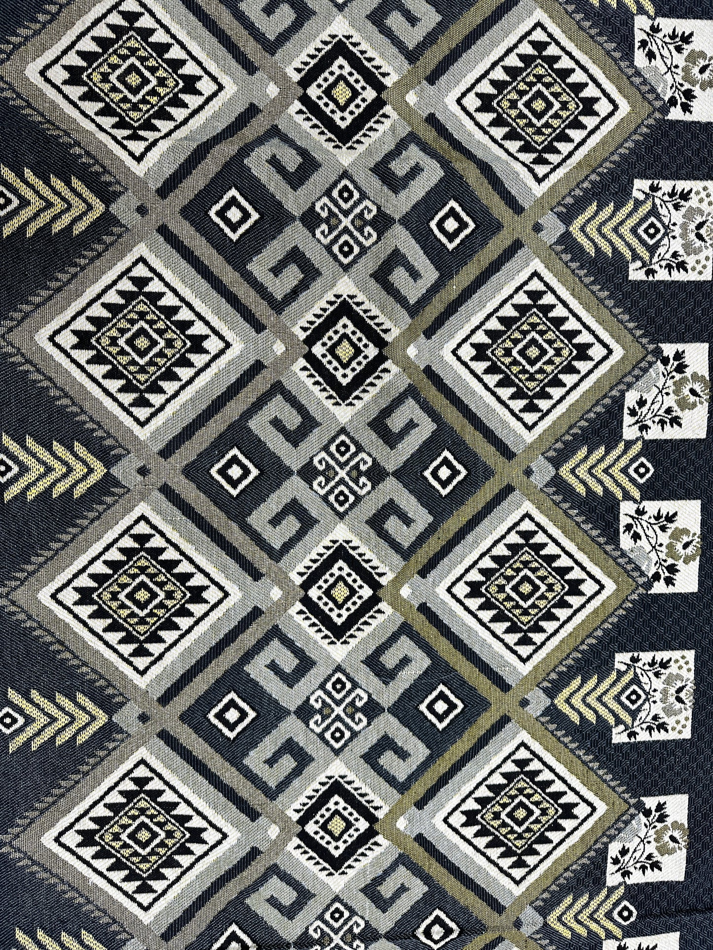 Traditional Multani Jazem – 9x11 Ft –Geometric Heritage Classic FT