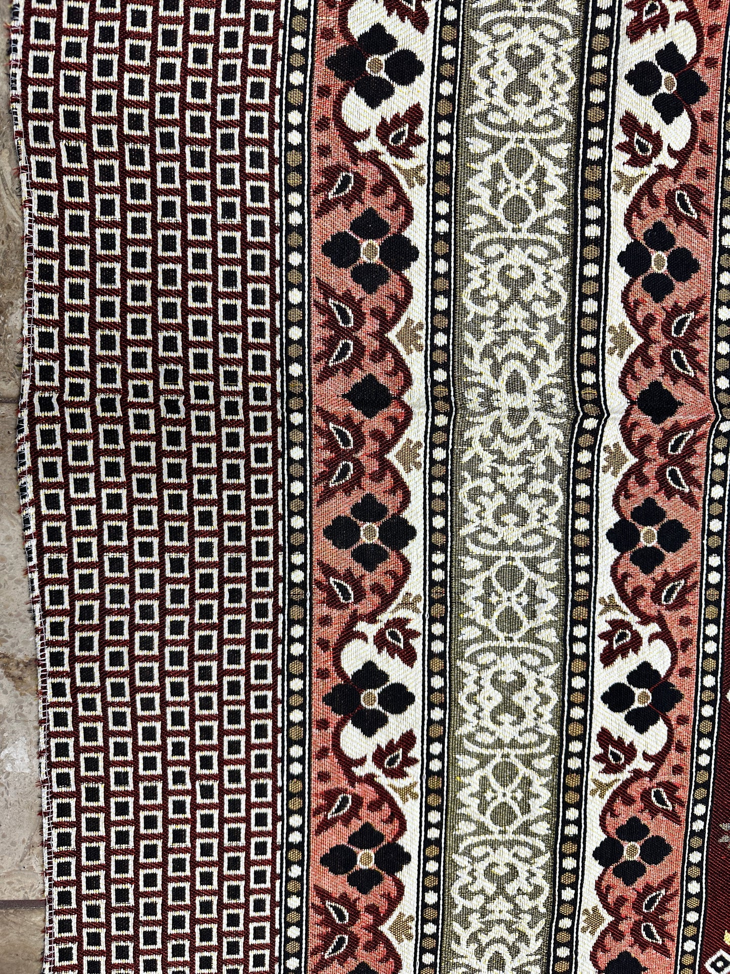 Traditional Multani Jazem – 9x11 Ft –Geometric Heritage Classic FT