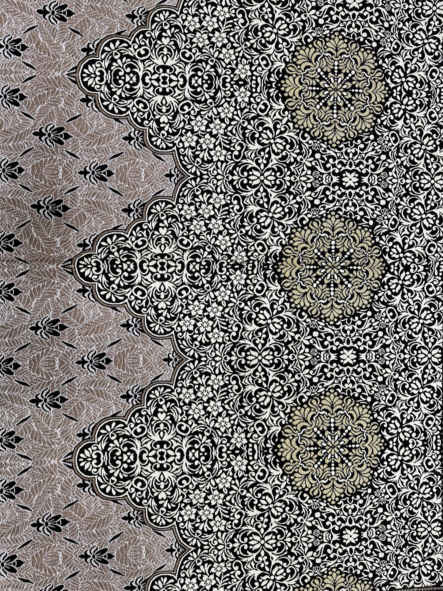 Classic Maroon Multani Bedsheet – Central Mehrab Pattern