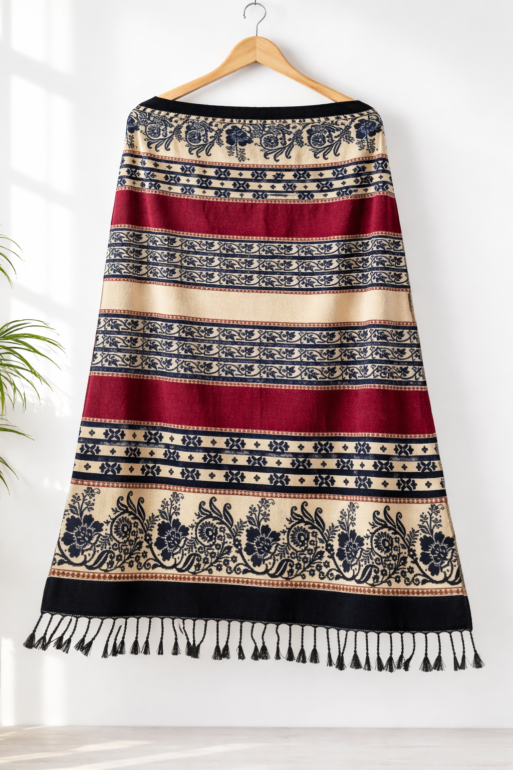 Jacquard Velvet Shawl – Classic Stripe Design