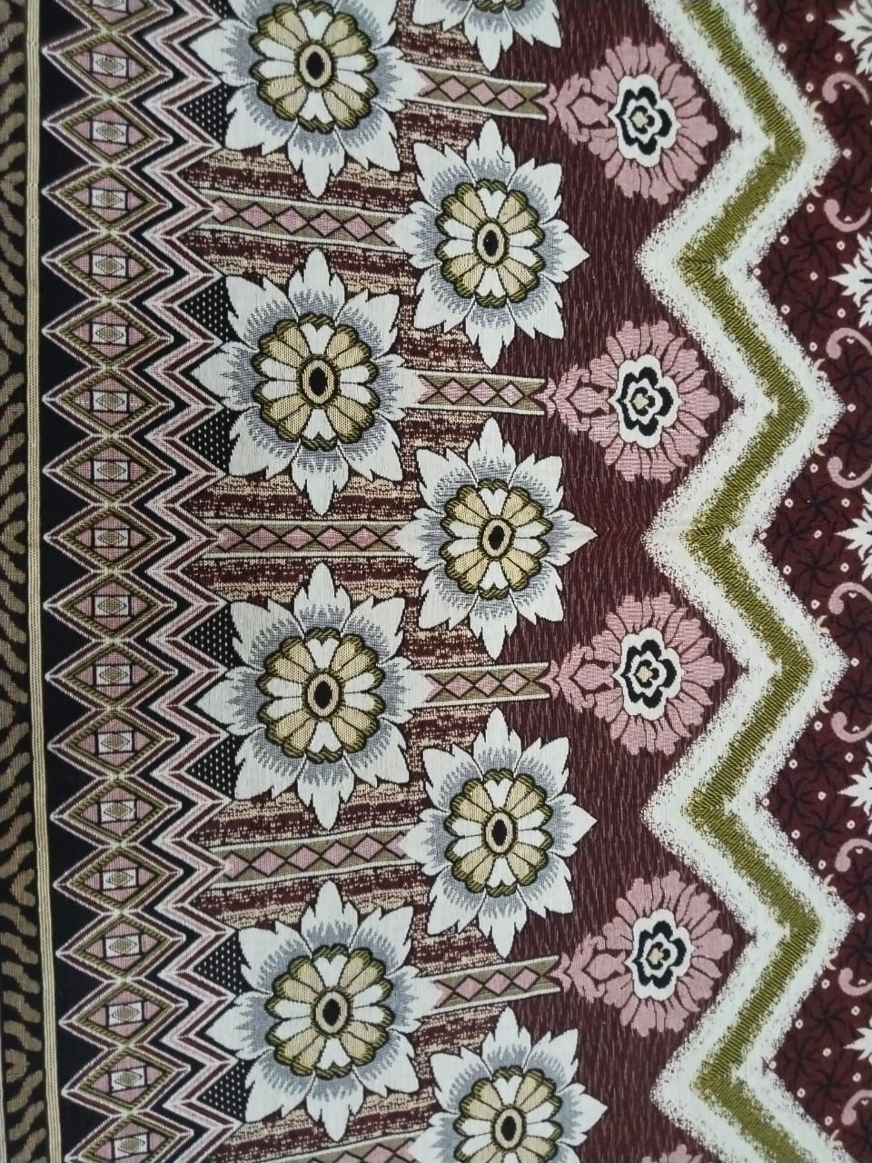 Traditional Multani Jazem – 9x11 Ft – Floral Grid Classic