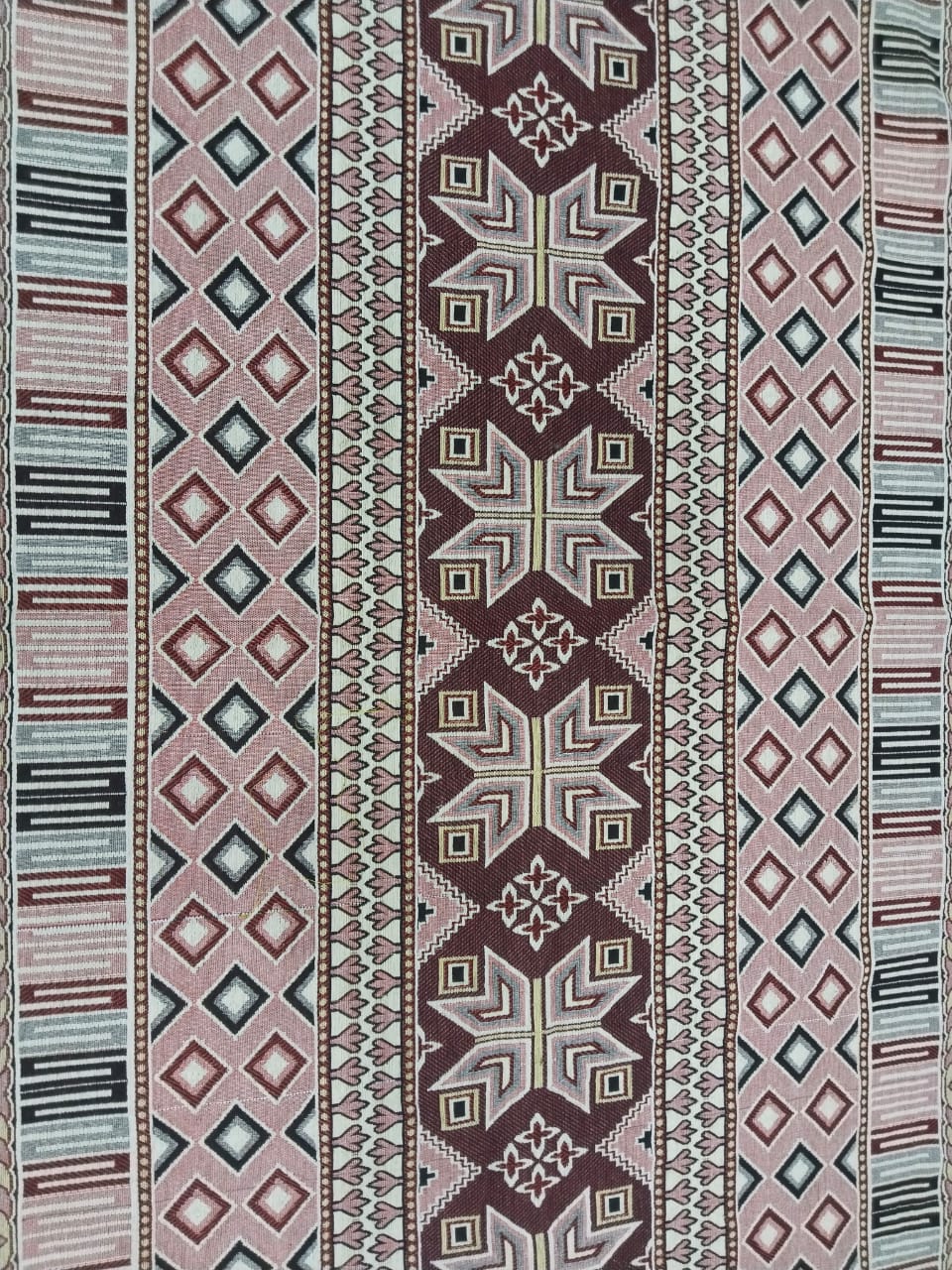 Traditional Multani Jazem – 9x12 Ft – Elegant Geometric Classic