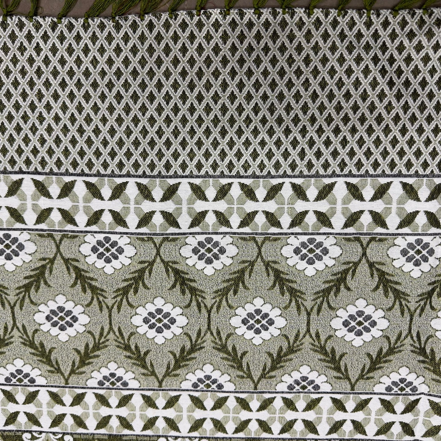 Mehndi Green Diamond Motif Multani Bedsheet Set